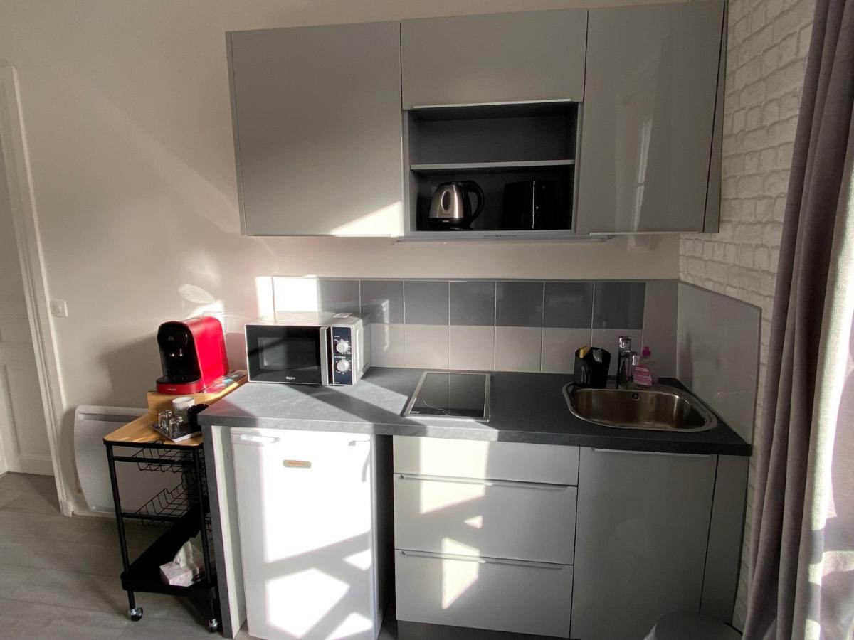 Enghien-Les-Bains : Studio Au Coeur Du Centre Ville Εξωτερικό φωτογραφία